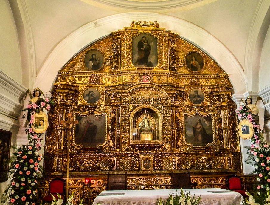 Altar mayor de la Iglesia del Cerrito del Carmen