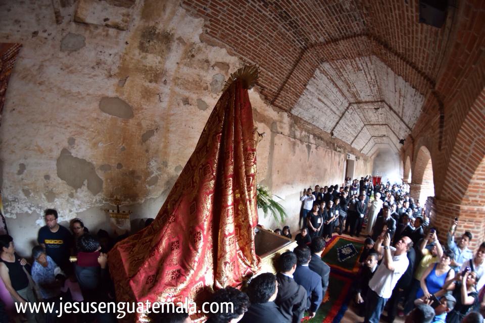 Virgen de Dolores de la Merced de Antigua Guatemala en su 6 aniversario de Consagración 2015