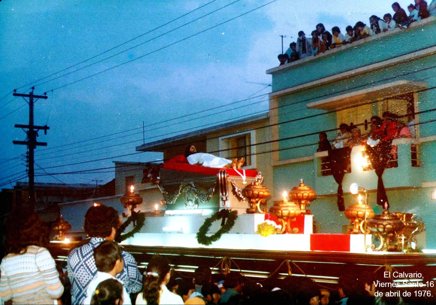 Cristo Yacente del Calvario en terremoto 4 de febrero de 1976