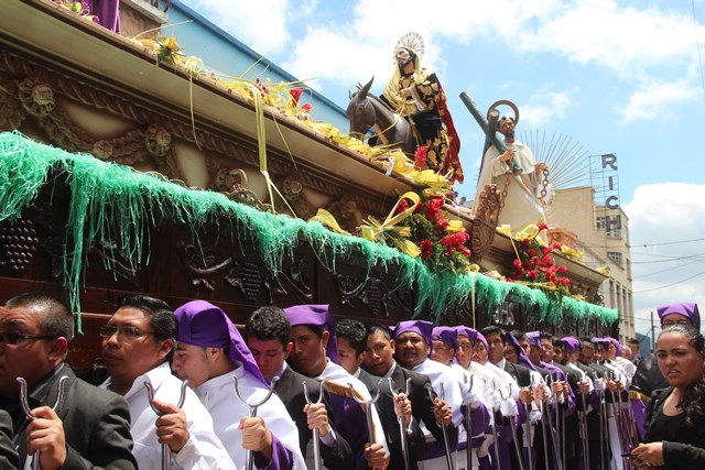andas procesionales Jesús de la Burriquita Capuchinas