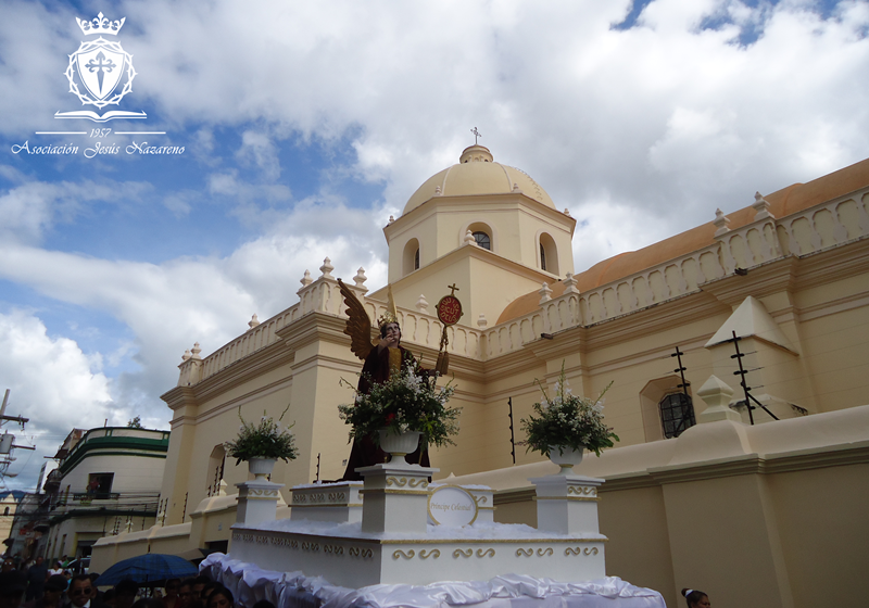 Procesión San Miguel Arcangel en Honduras