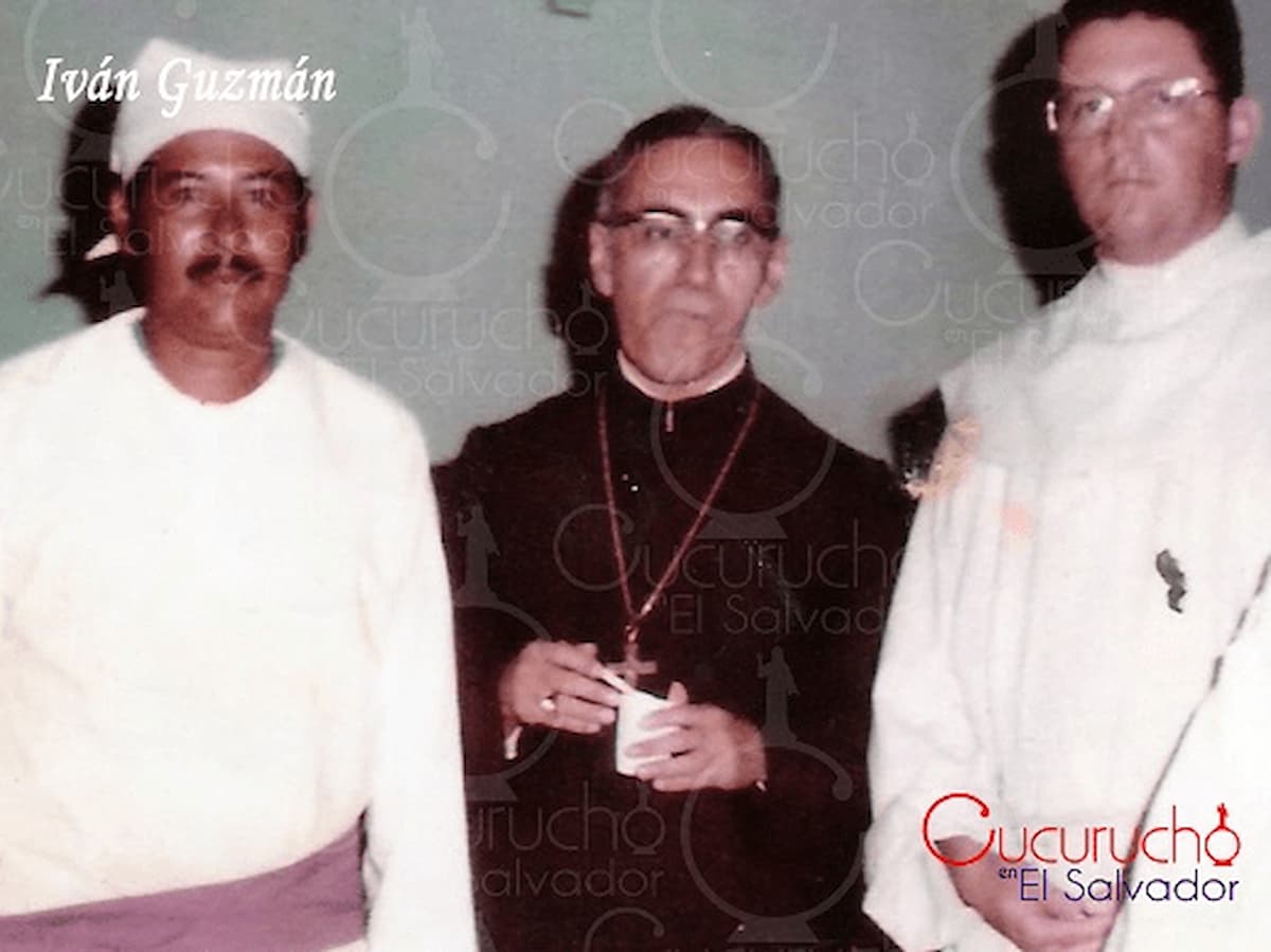 Monseñor Romero y la Hermandad que fundó en El Salvador