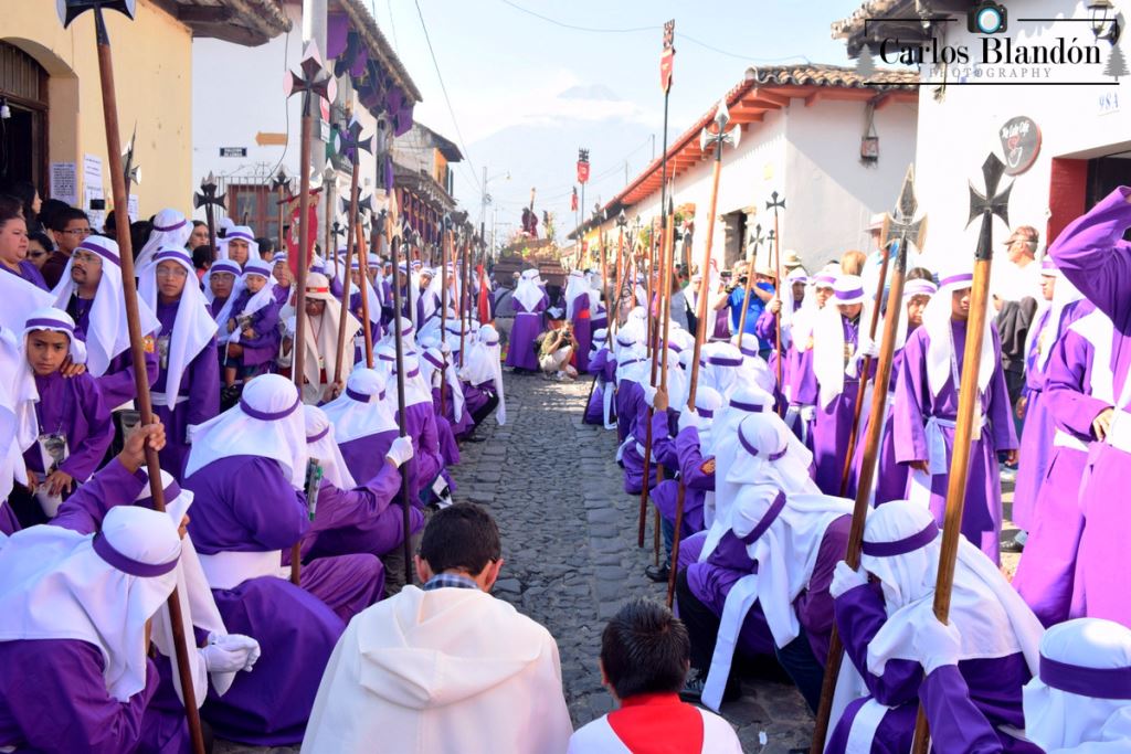 La Semana Santa donde aprendí a ser Cucurucho