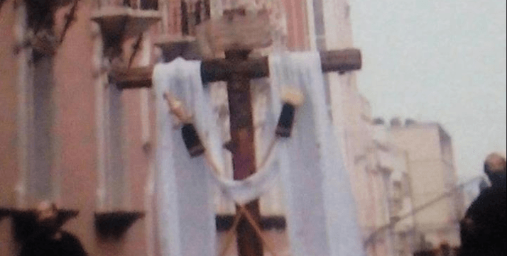La cruz más antigua de la procesión de Santo Domingo en Viernes Santo