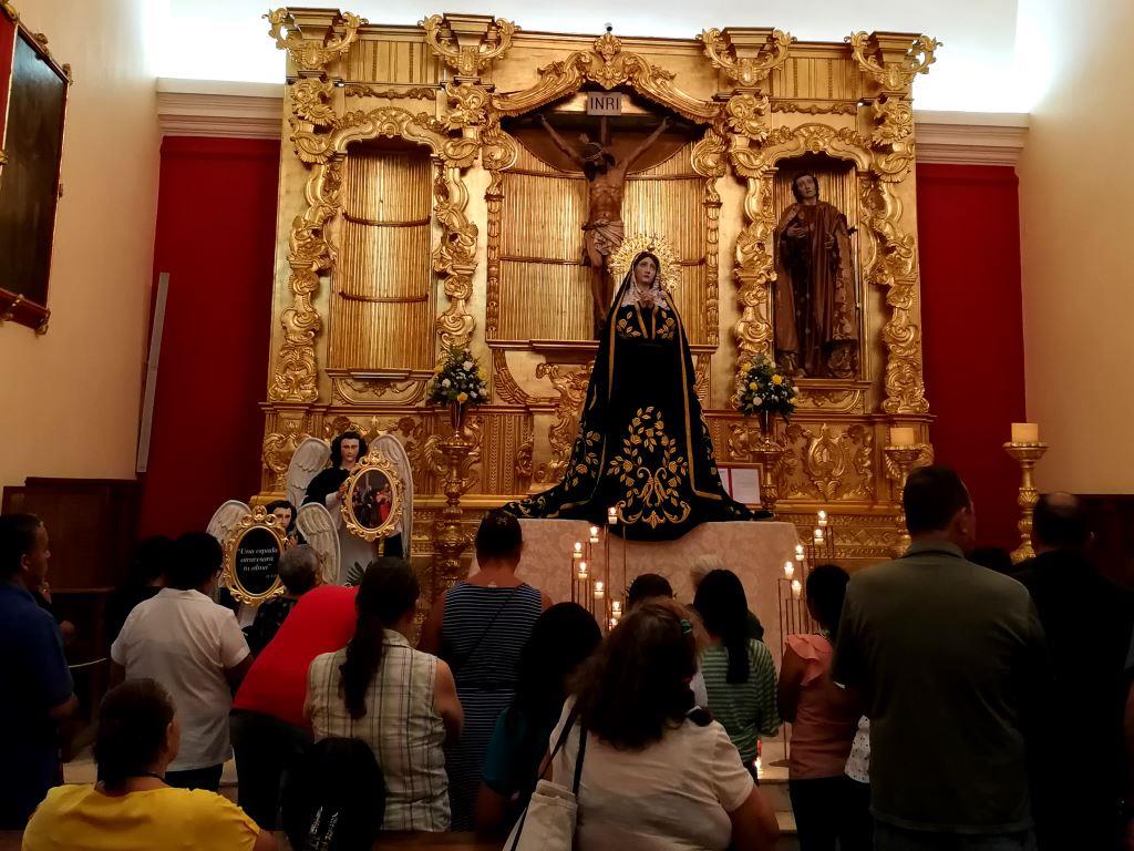 Hermosa Velación a la Virgen de Dolores en Honduras