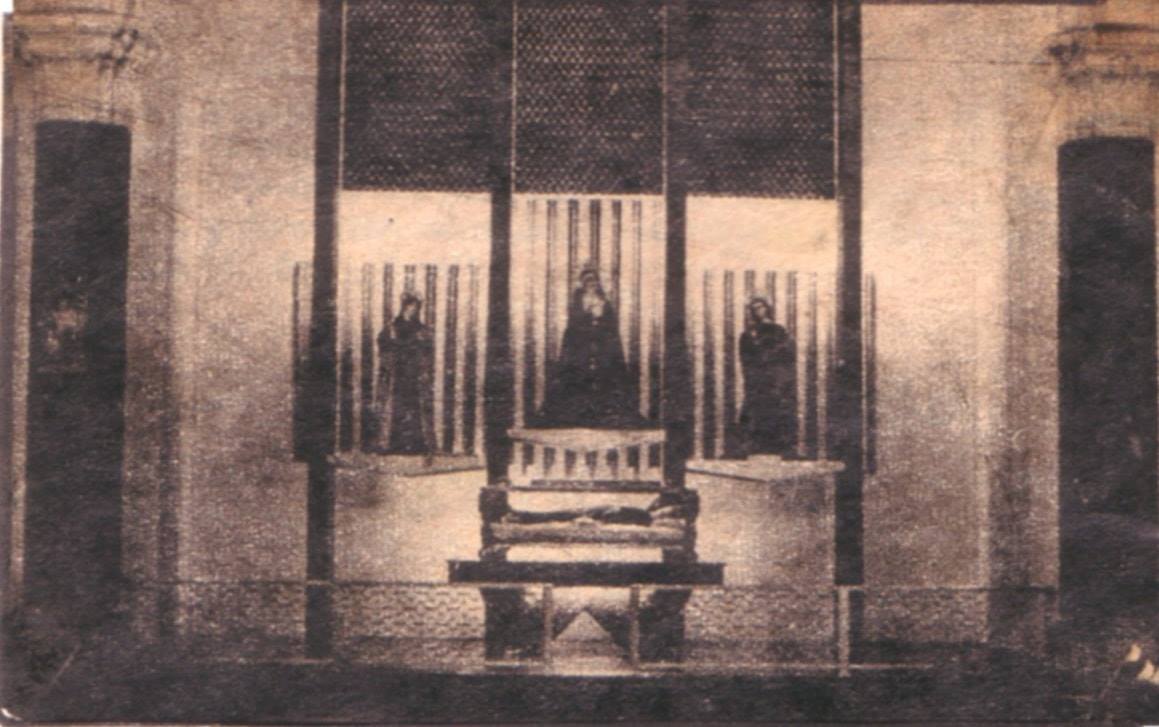 Fotografía de 1968 que muestra la concepción original de la Capilla del Santo Sepulcro del Calvario.
