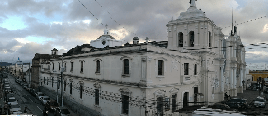 La elevación a Basílica del Rosario de la Parroquia Santo Domingo en Guatemala