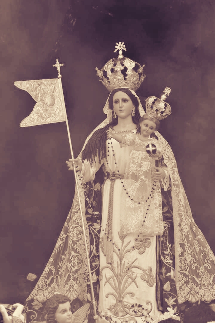 Virgen Del Rosario de Amatitlán entre Humo, como la leyenda de la Batalla de Regalado (Foto: Marco Gutiérrez/ Cucurucho En Guatemala)