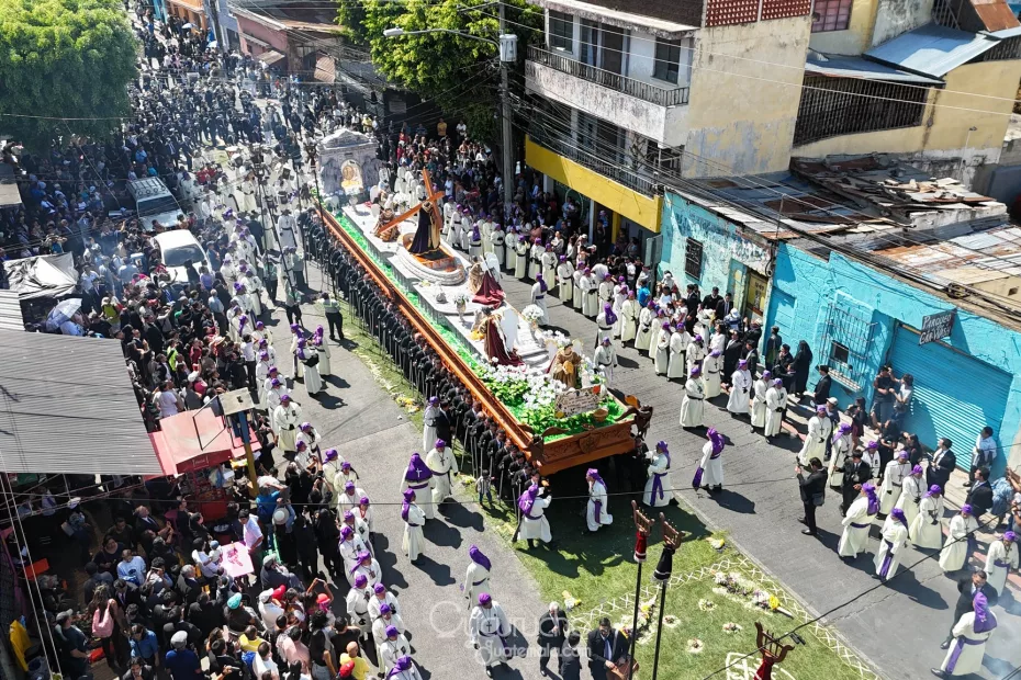 Libros de Semana Santa en Guatemala