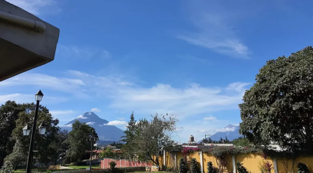 Bus y hotel para el Quinto Domingo de Cuaresma 2024 a la Antigua Guatemala