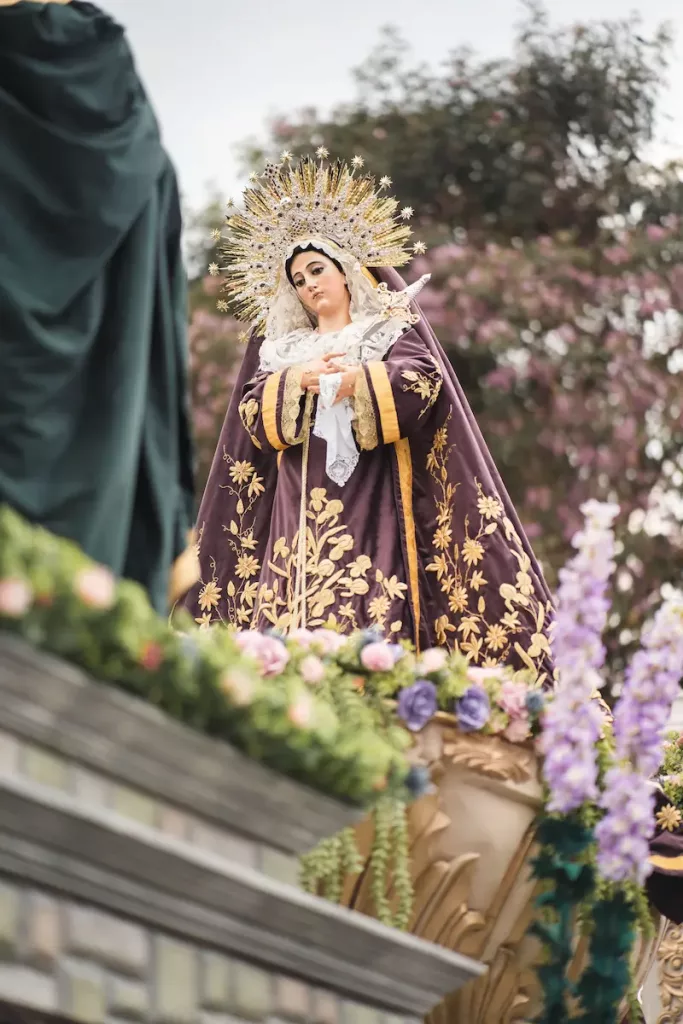 Estreno de la Virgen de Dolores de la Recolección en Semana Santa 2024 en Guatemala